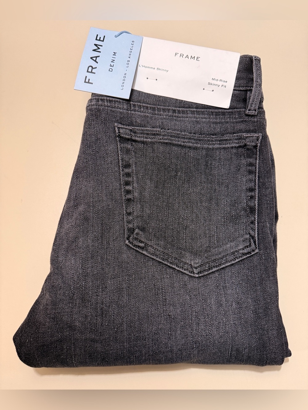 FRAME Men’s Denim Grey Skinny Jeans(brand new)